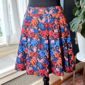 J. Crew colorful pleated floral mini skirt with retro vibes, size 6